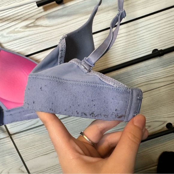 PINK Wear Everywhere Bra Size 32C - Picture 9 of 9